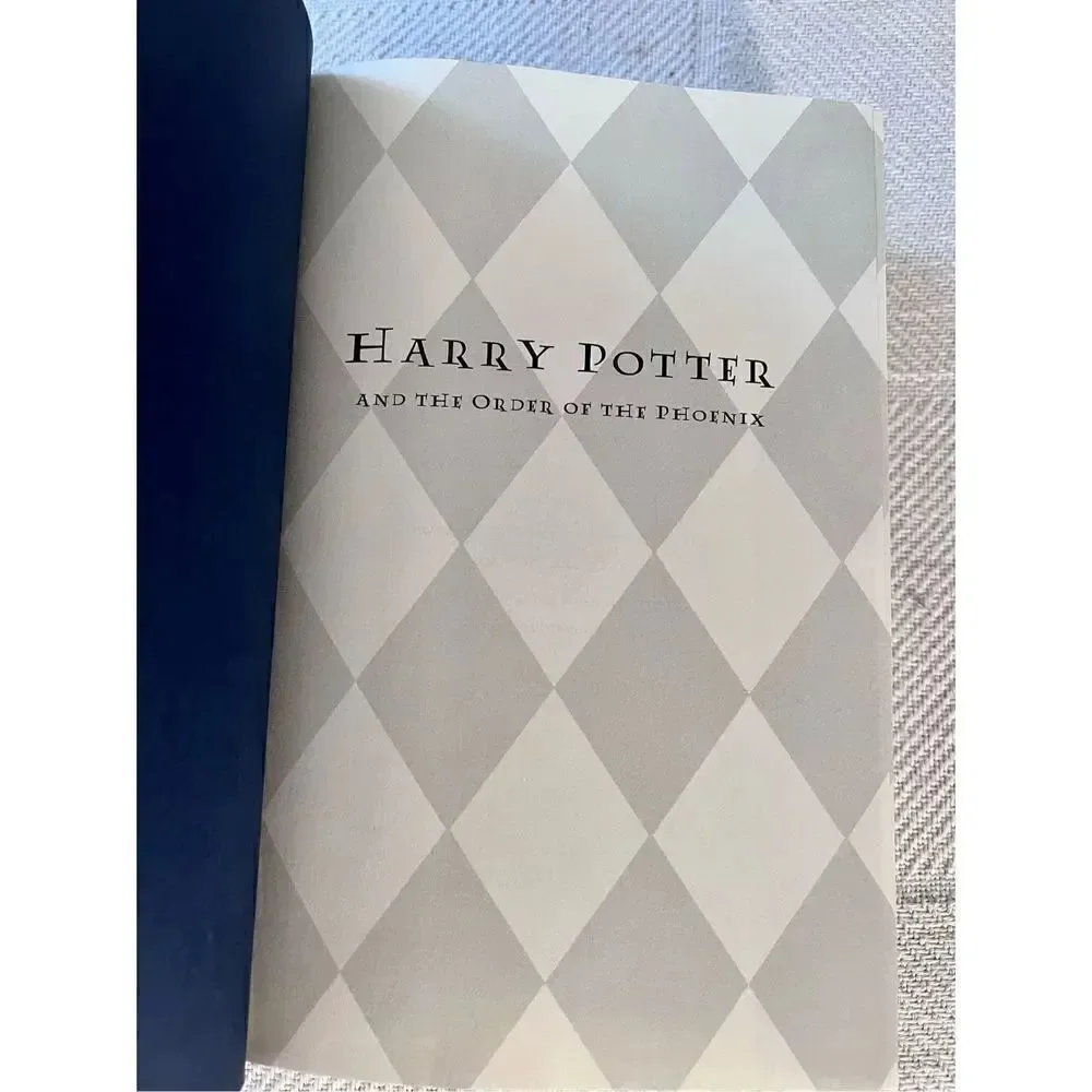 American 1st Edition HARRY POTTER ORDER OF THE PHOENIX - J.K. Rowling